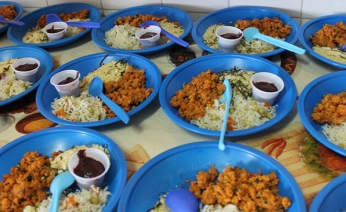 Produtos da merenda escolar devem ter validade mínima, aprova CE