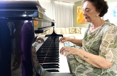 Equatorial apoia documentário sobre a pianista Selma Britto com apresentação na terça (05) no Teatro Gustavo Leite
