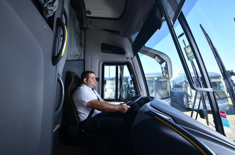 Viação Águia Branca celebra 79 anos destacando a importância dos motoristas para o transporte rodoviário brasileiro