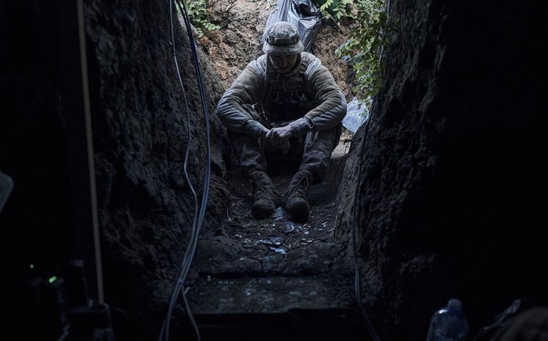 Mídia: brasileiros recrutados nas redes sociais para 'turismo de guerra' morrem e somem na Ucrânia