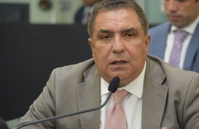 Agências bancárias, lotéricas e similares terão que disponibilizar álcool 70º para clientes em Alagoas 