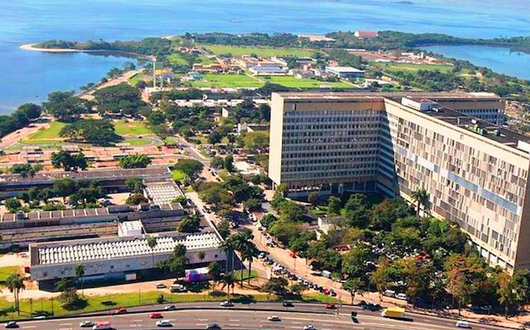 UFRJ prevê iniciar até o fim deste ano os testes da sua vacina contra a covid-19