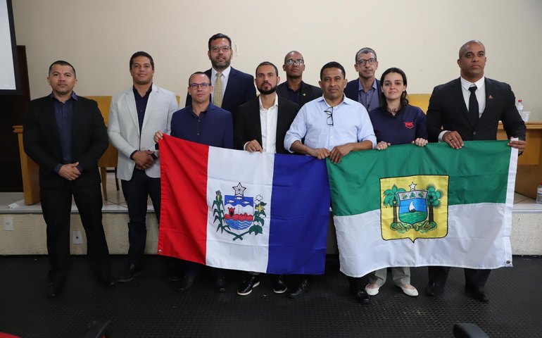 Policiais alagoanos ministram instruções em curso de Gestão de Crise de Segurança nas Cidades do Maranhão