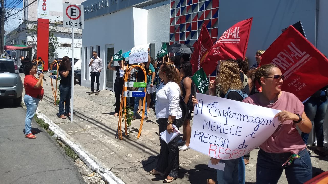 Enfermagem marca novo protesto em apoio a enfermeira afastada do HGE após denunciar assédio moral