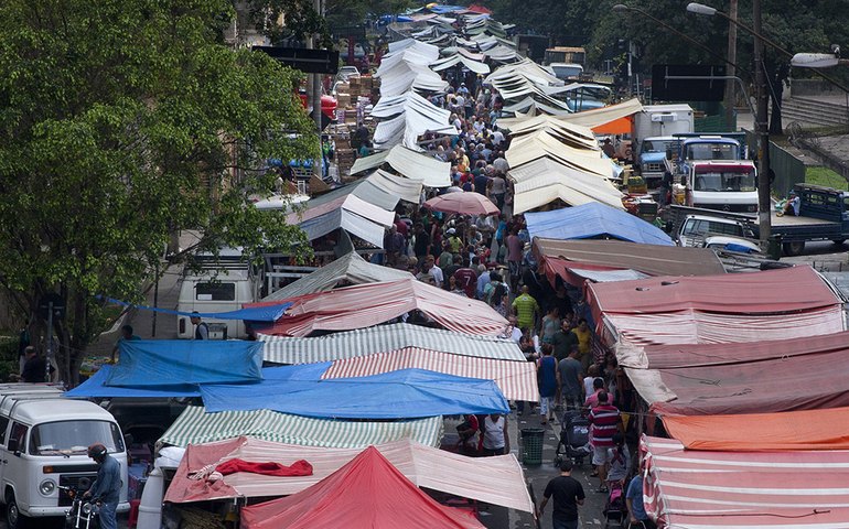 Justiça do Trabalho vai julgar caso de acidente grave com criança que trabalhava em feira livre