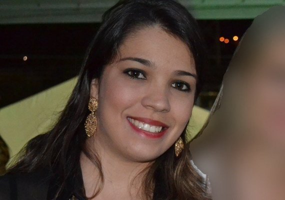 Corpo da nutricionista Renata está sendo velado em São Miguel dos Campos