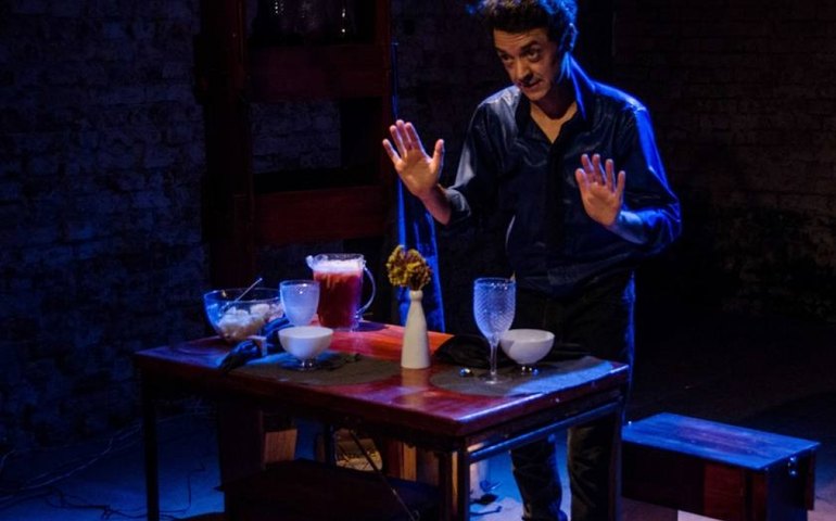 Espetáculo online de teatro de objetos fala sobre machismo nas relações amorosas