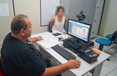 Homem usava nome do primo para cometer crimes