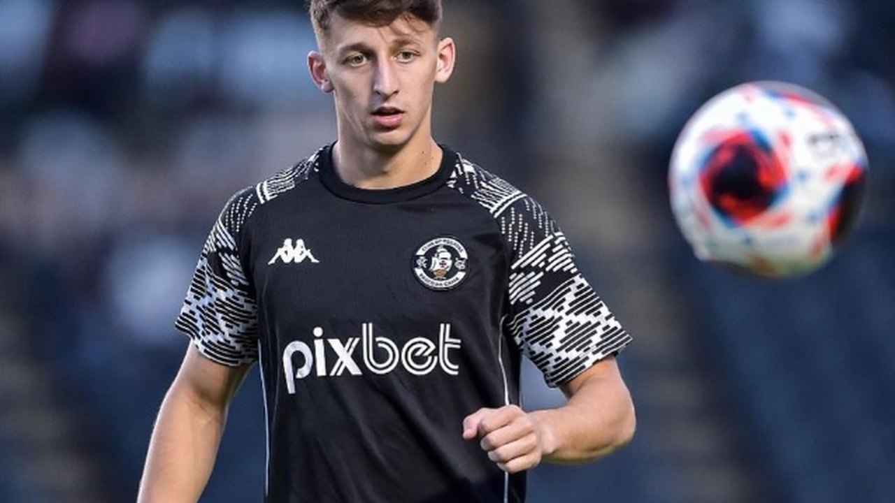 ‘Modric paraguaio’: emprestado pelo Vasco, Galarza se destaca no Talleres