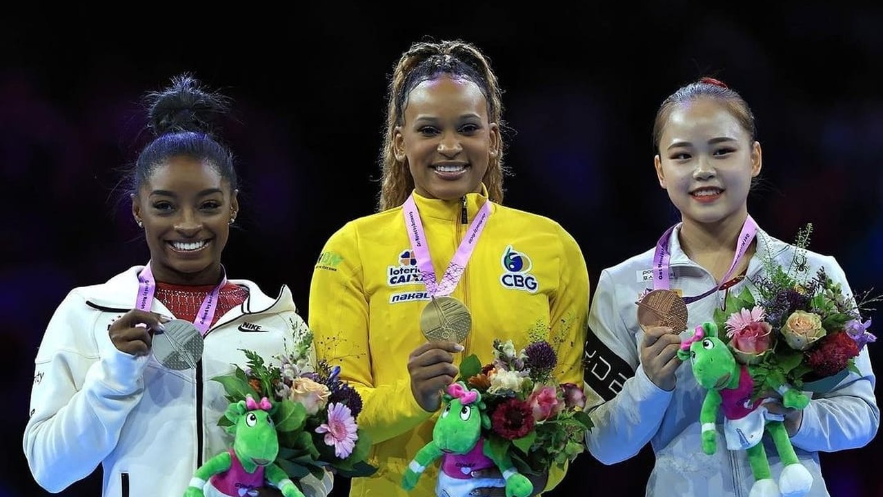 Rebeca Andrade supera Biles e conquista bicampeonato do salto no Mundial de Ginástica Artística