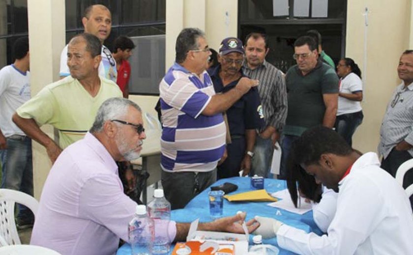 Prefeitura de Arapiraca promove Dia da Beleza Masculina