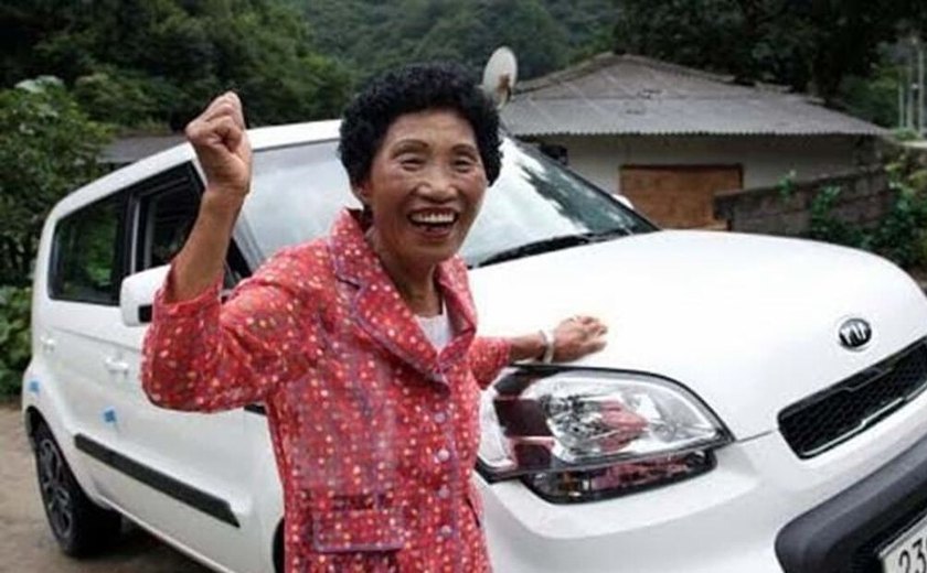 Idosa consegue tirar habilitação após 960 tentativas