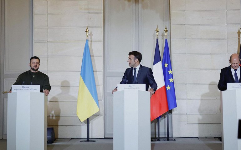 Zelensky e UE 'dificilmente' vão respeitar acordo promovido entre Trump e Putin, diz analista