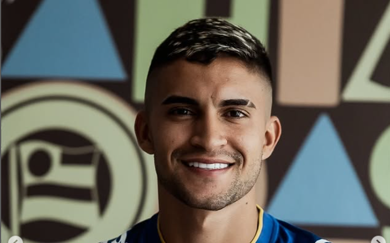 Rodrigo Nestor se emociona em despedida do São Paulo rumo ao Bahia