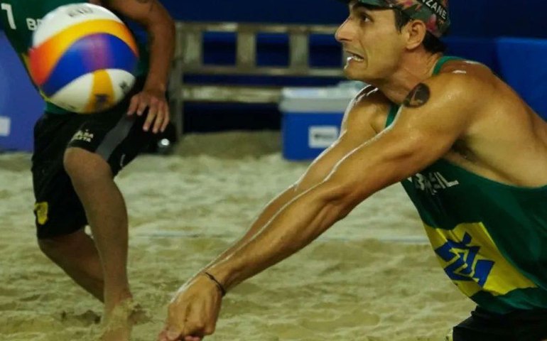 Vôlei de praia: Brasil garante ouro e prata em etapa do Mundial em SC
