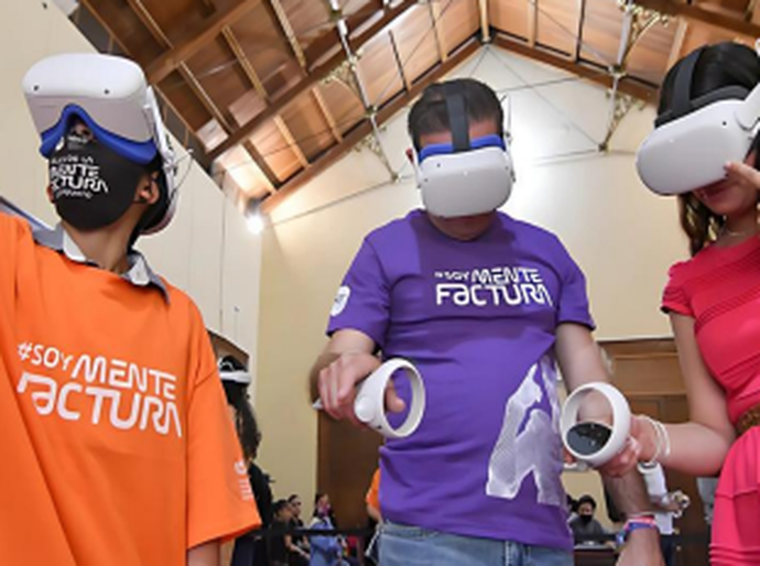 Com óculos de realidade virtual, Equatorial une diversão e conscientização sobre energia elétrica no Festival de Sabores de Alagoas