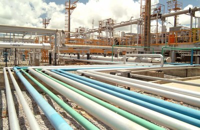 Em Alagoas, gás natural minimiza emissão de poluentes e é matéria-prima para diversos setores