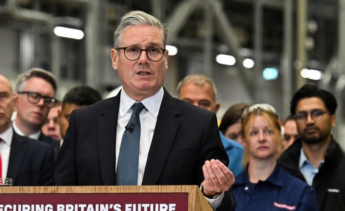 Reino Unido entra em estado de 'prontidão para guerra', diz premiê britânico