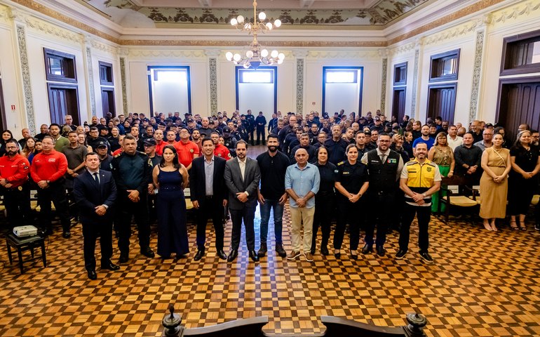 Vice-prefeito participa de aula inaugural de curso de tiro para guardas municipais