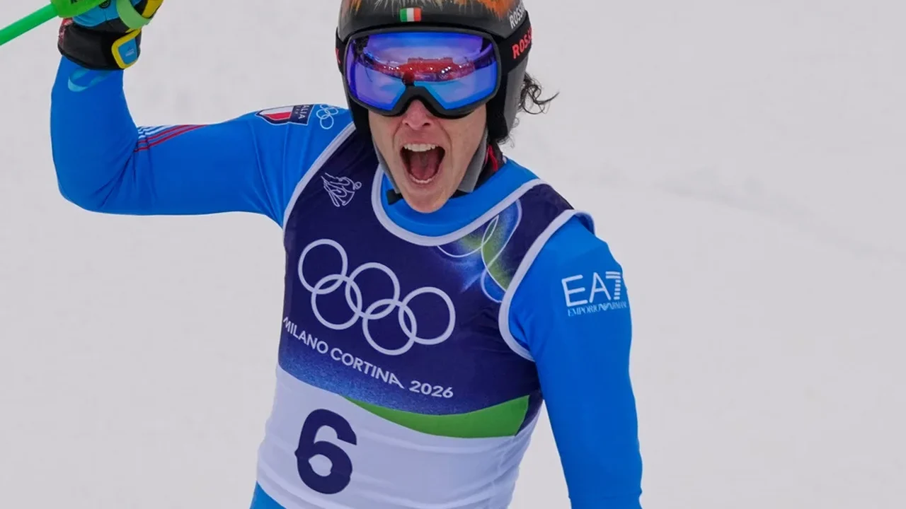 Italiana Federica Brignone completa a recuperação e fica perto do ouro no super-G feminino nos Jogos Olímpicos de Inverno