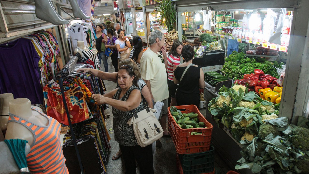 Cortes em auxílios sociais podem gerar retração em cidades do interior