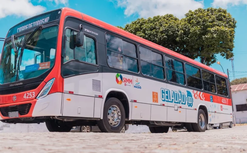 Homem é preso por assistir vídeos pornográficos em ônibus em Maceió