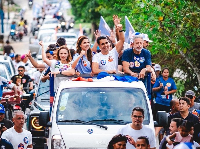 Chã Preta, Viçosa e Cajueiro recebem JHC e pedem mudança no governo de Alagoas