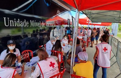 Ônibus da Vacina chega aos bairros de Maceió a partir desta segunda; veja cronograma