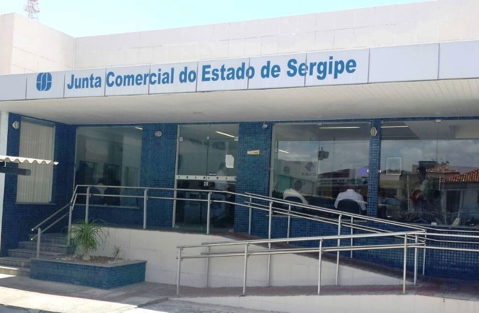 JUNTA COMERCIAL