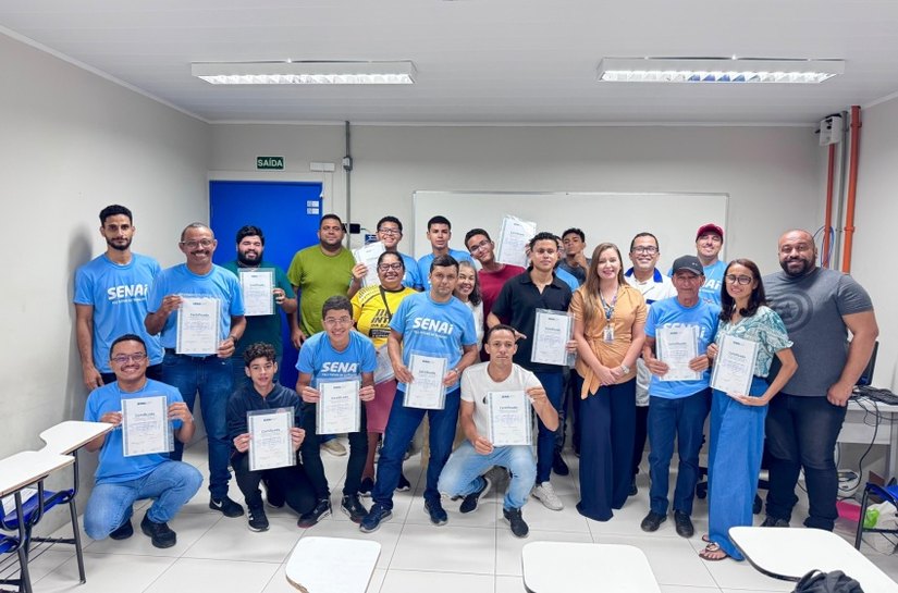 Acessuas Trabalho forma novos eletricistas prediais