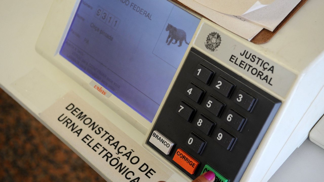 Datafolha: Metade dos eleitores acredita que outros países podem interferir nas eleições brasileiras