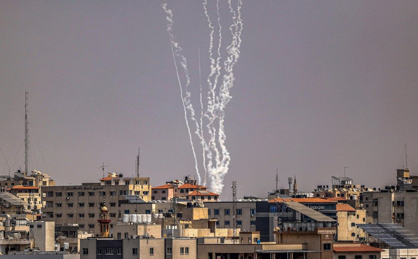 Ataques aéreos de Israel deixam 10 mortos em Gaza