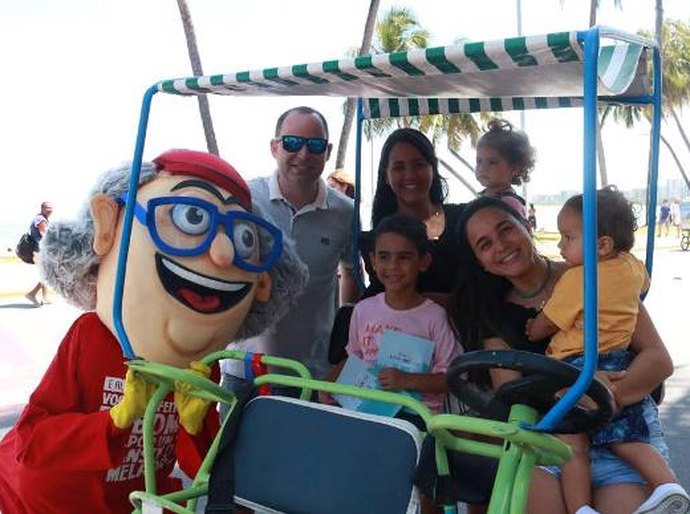 Detran leva ações da Semana Nacional de Trânsito à orla de Maceió