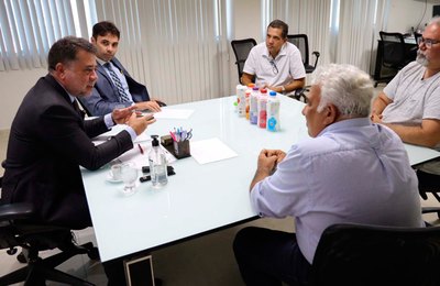 MPAL recepciona demandas de servidores da Adeal e promoverá interlocução com outros poderes 
