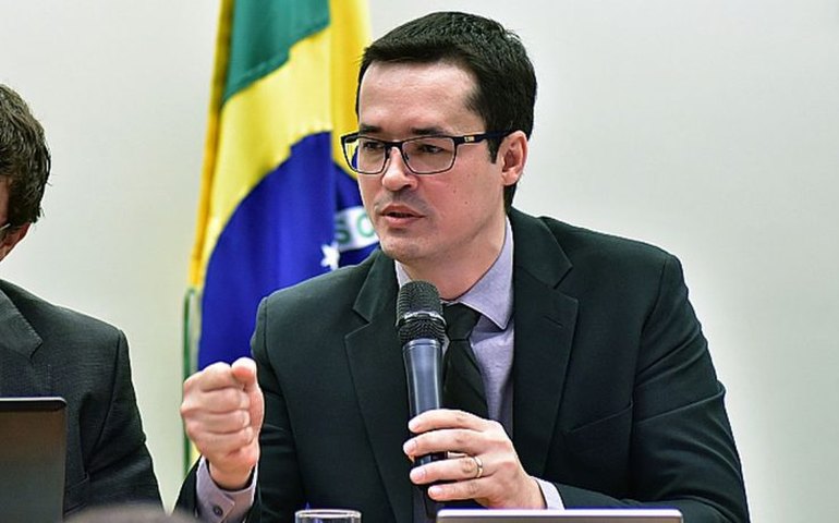 Deltan defende vice-prefeito de Curitiba após aceno de bolsonaristas a adversária no 2º turno