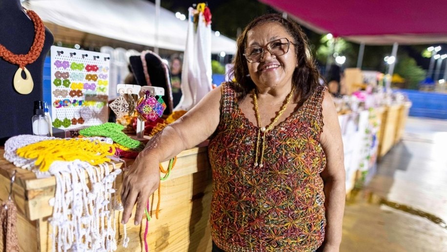 Feira da mulher empreendedora valoriza artesanato e leva opção de lazer para moradores da parte alta