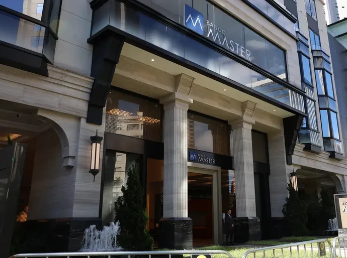 Quebra do sigilo do Banco Master sai da pauta da CPMI do INSS