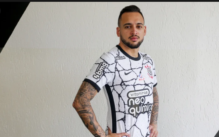 Maycon quer ver Corinthians repetindo atuação contra o Boca: ‘Entrega completa’