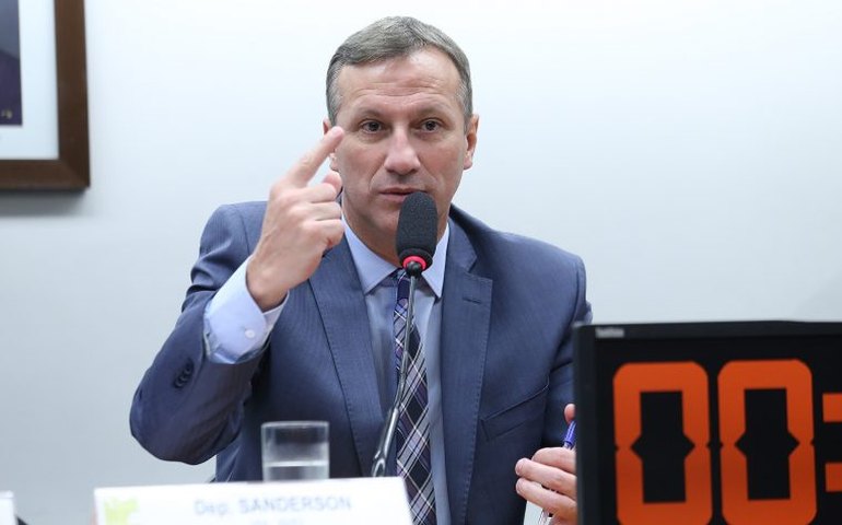 Projeto define critérios para indicação a cargo em entidade externa com capital da União