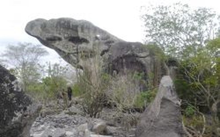 Em Pão de Açúcar, sítio arqueológico está ameaçado