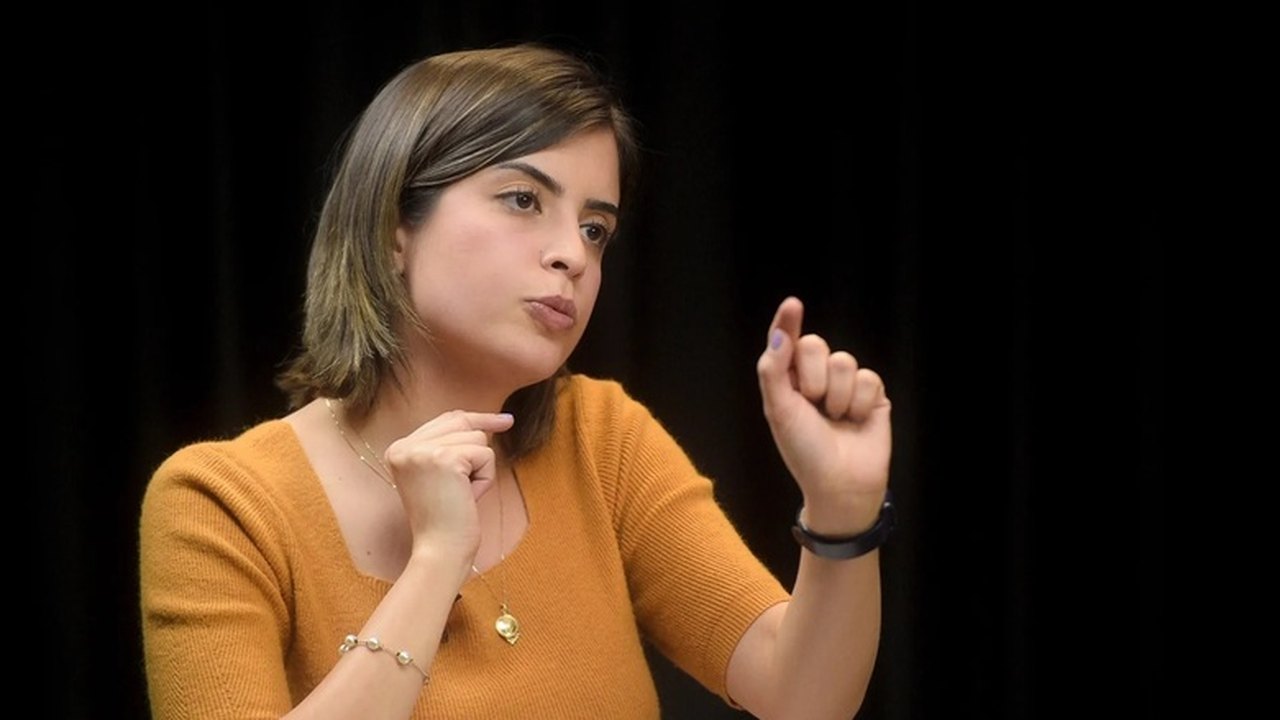 Tabata Amaral pede voto útil em Lula para evitar segundo turno ‘tumultuado’