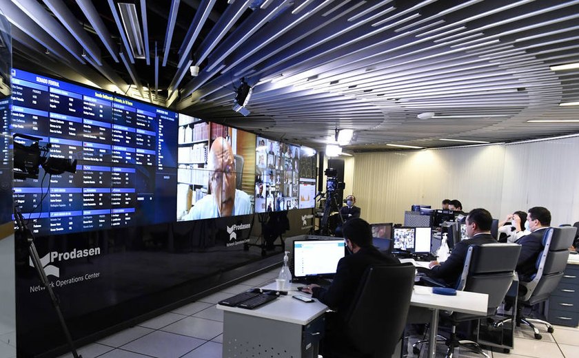 Sucesso de leilão pode manter veto presidencial a novo marco do saneamento