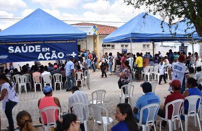 Prefeitura de Santana realiza mutirão de exames e consultas e atende 717 pessoas em Areia Branca 
