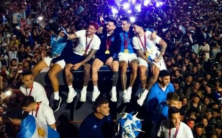 Federação francesa reclama de &#8216;excessos&#8217; na comemoração de jogadores argentinos