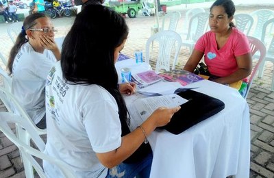 Assistência Social atende mulheres durante Feira de Serviços 
