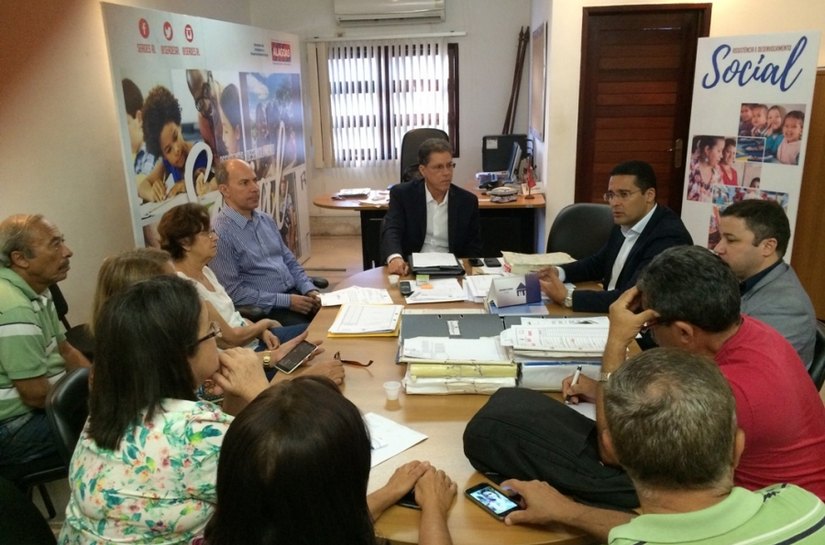 Secretarias discutem Plano de Cargos e Carreiras dos servidores