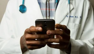 Médicos / Foto: Foto: National Cancer Institute/Unsplash