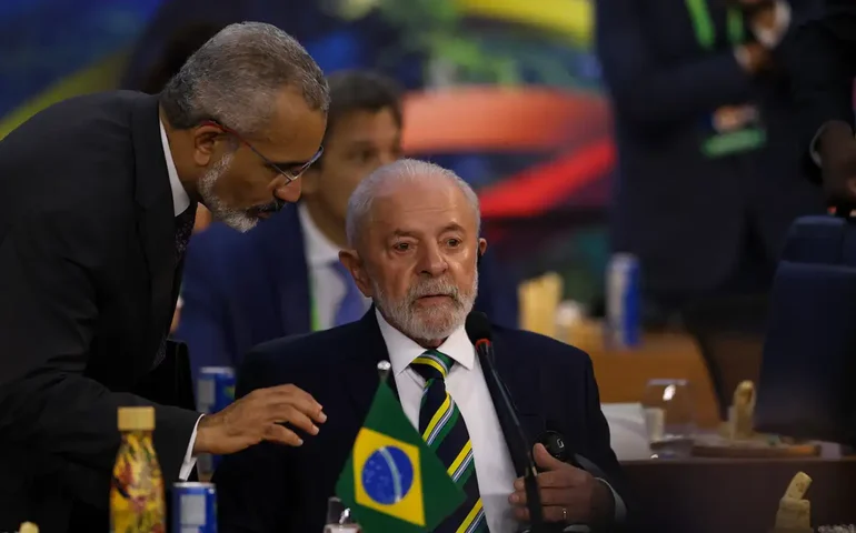 Lula: taxação de super-ricos requer reforma de instituições globais