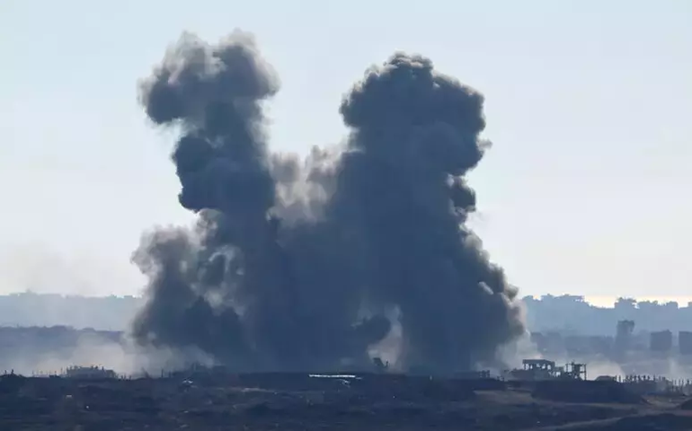 Israel e Hamas trocam acusações por atraso em cessar-fogo