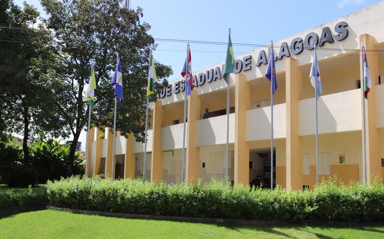 Governo de Alagoas institui comissão organizadora do concurso da Uneal
